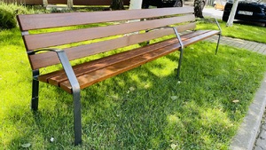 street furniture, ława, ławka, podłokietnik
