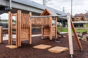 street furniture, richter spielgeraete gmbh, cena aktualna, urządzenie atestowane przez tuv sud i zgodne z normą en 1176.