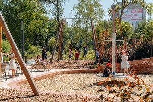 street furniture, richter spielgeraete gmbh, 3d, cena aktualna, drewno ze zrównoważonej gospodarki leśnej z certyfikatem 70 % pefc 08.260.713, urządzenie atestowane przez tuv sud i zgodne z normą en 1176., wsu ≤ 1.00 m, wsu ≤ 1.50 m
