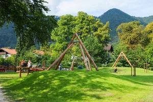 mała architektura, richter spielgeraete gmbh, cena aktualna, drewno ze zrównoważonej gospodarki leśnej z certyfikatem 70 % pefc 08.260.713, urządzenie atestowane przez tuv sud i zgodne z normą en 1176., youtube