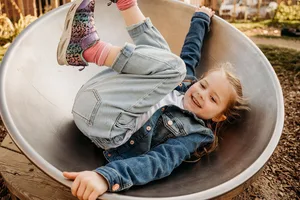 mała architektura, richter spielgeraete gmbh, cena aktualna, drewno ze zrównoważonej gospodarki leśnej z certyfikatem 70 % pefc 08.260.713, urządzenie atestowane przez tuv sud i zgodne z normą en 1176., youtube
