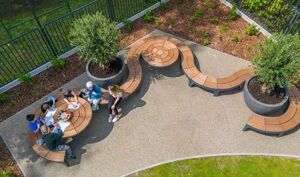 [translation-not-found:street-furniture], ława, cena za metr bieżacy, długość mierzona po dłuższym boku, dwustronna, po łuku / okrągła