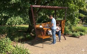 [translation-not-found:street-furniture], ławka, daszek, karmienie piersią, pergola, przewijak, przewijanie