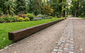 [translation-not-found:street-furniture], autre, kłoda, obrzeże, ogrodzenie trawnikowe