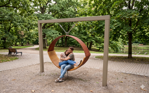 [translation-not-found:street-furniture], ławka, strefa relaksu, huśtawka, leżanka