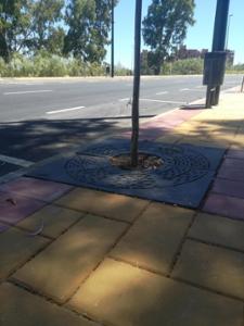 [translation-not-found:street-furniture], inne, żeliwo