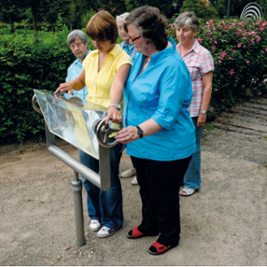 [translation-not-found:street-furniture], richter spielgeraete gmbh, cena aktualna, urządzenie atestowane przez tuv sud i zgodne z normą en 1176., urządzenie dla niepełnosprawnych użytkowników, zabawa z wodą