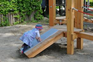 [translation-not-found:street-furniture], richter spielgeraete gmbh, cena aktualna, urządzenie atestowane przez tuv sud i zgodne z normą en 1176.