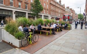 mažoji arhitektūra, vazonas, suoliukas, suolai, leasure and rest, mobilus (suderinamas su padėklų lizdu), parklet, dviračių stovas, stalas