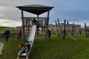 mažoji arhitektūra, richter spielgeraete gmbh, cena aktualna, urządzenie atestowane przez tuv sud i zgodne z normą en 1176.