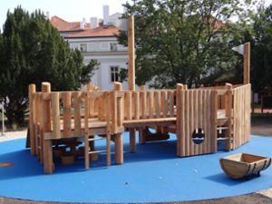 straatmeubilair, richter spielgeraete gmbh, cena aktualna, drewno ze zrównoważonej gospodarki leśnej z certyfikatem 70 % pefc 08.260.713, urządzenie atestowane przez tuv sud i zgodne z normą en 1176.