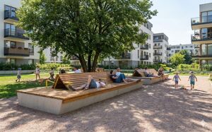 straatmeubilair, bank, zitbanken, beton, glad beton, dubbelzijdig, chaise longue, moduleerbaar, houten rugleuning, houten zitting, kleine tafel