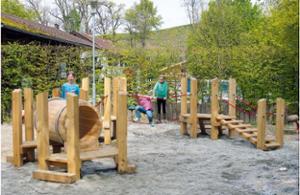 mobilier stradal, richter spielgeraete gmbh, cena aktualna, urządzenie atestowane przez tuv sud i zgodne z normą en 1176.