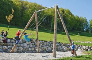 gatumöbler, richter spielgeraete gmbh, cena aktualna, urządzenie atestowane przez tuv sud i zgodne z normą en 1176.